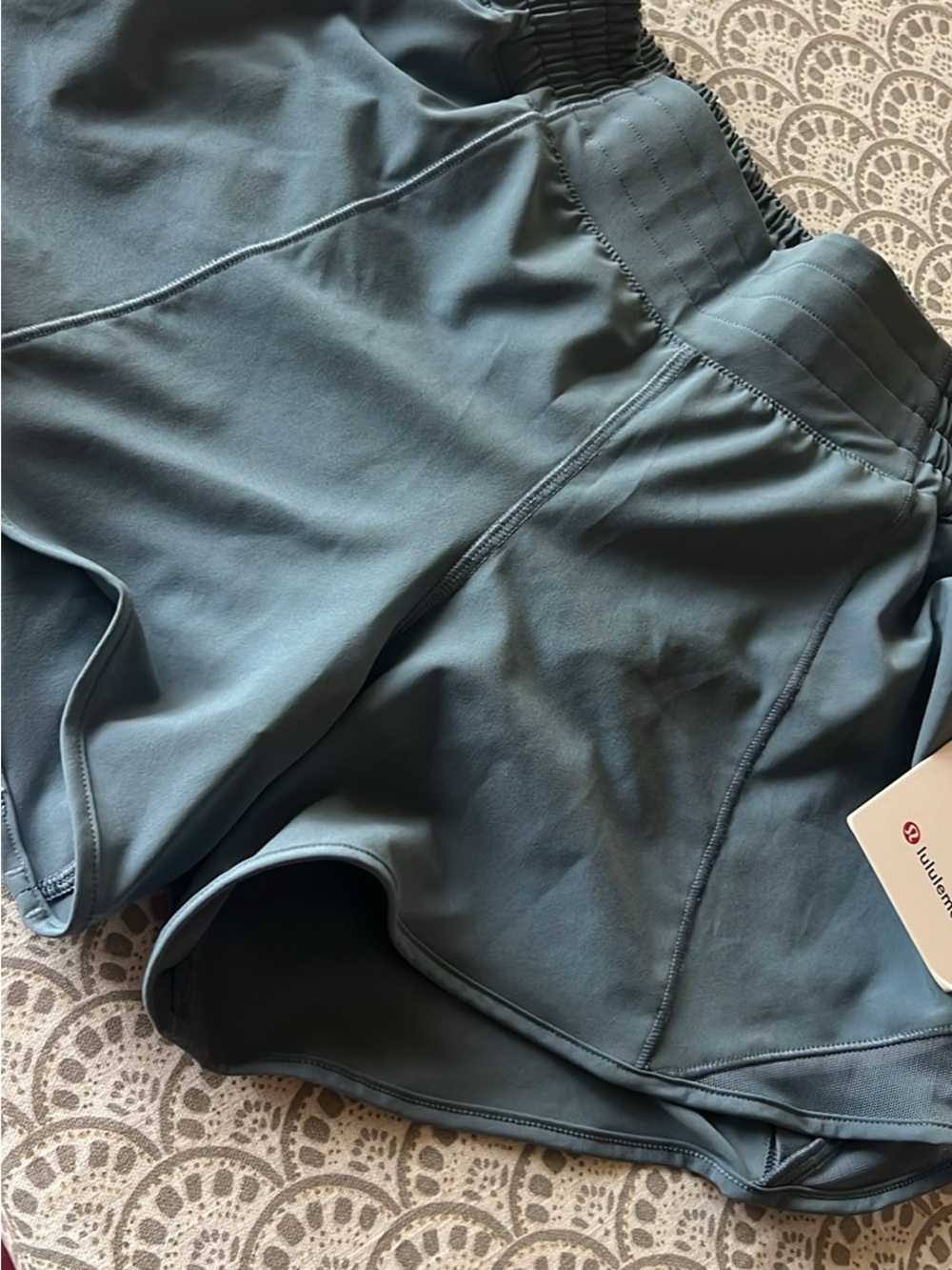 lululemon hotty shorts